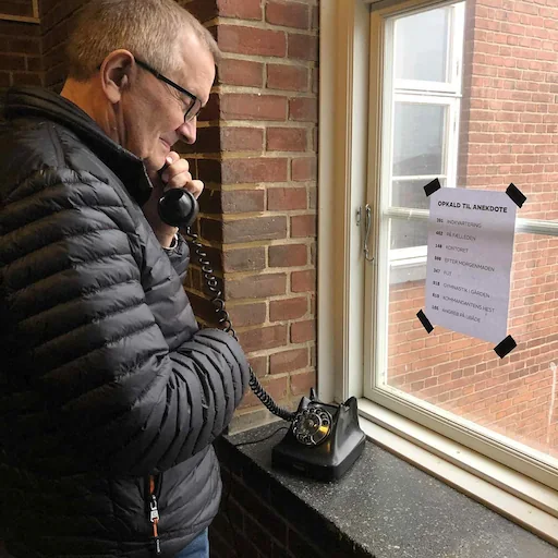 Interaktiv drejeskivetelefon billede 1